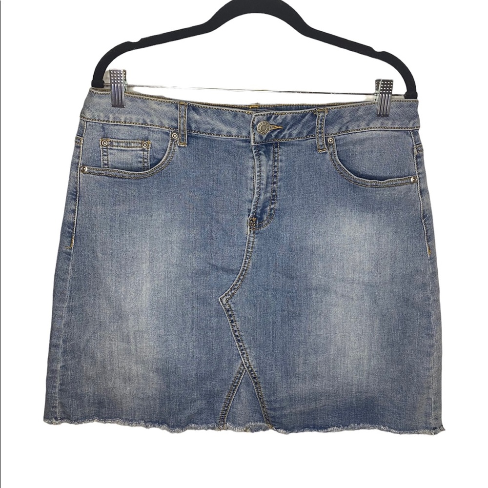 Medium Wash Blue Denim Jean Skirt